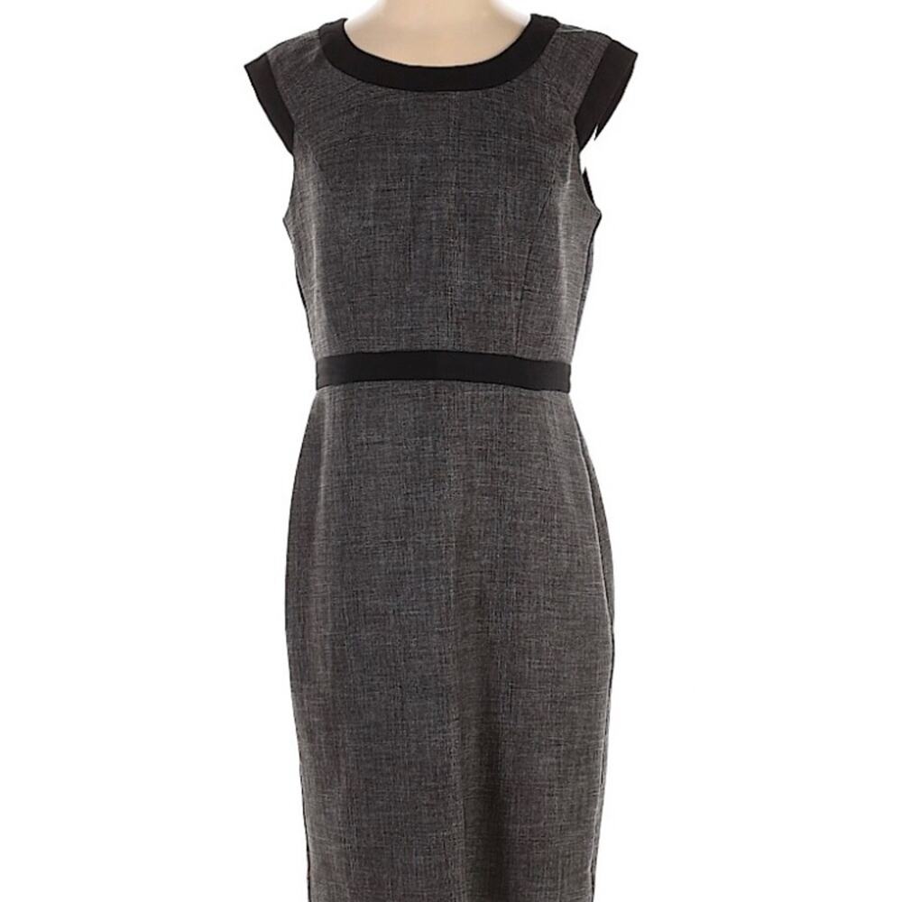 The Limited sheath dress grey and black size 6